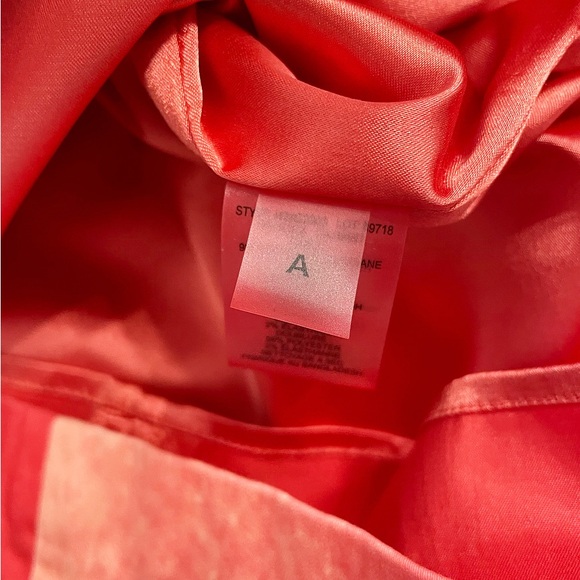 Tahari Women’s Pink Red Ombré Abstract Print Pencil Skirt Size A (S/4-6) Lined - Picture 10 of 11